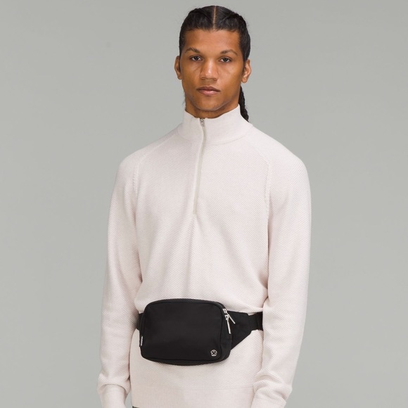 Lululemon Everywhere Belt Bag Large - Picture 5 of 8